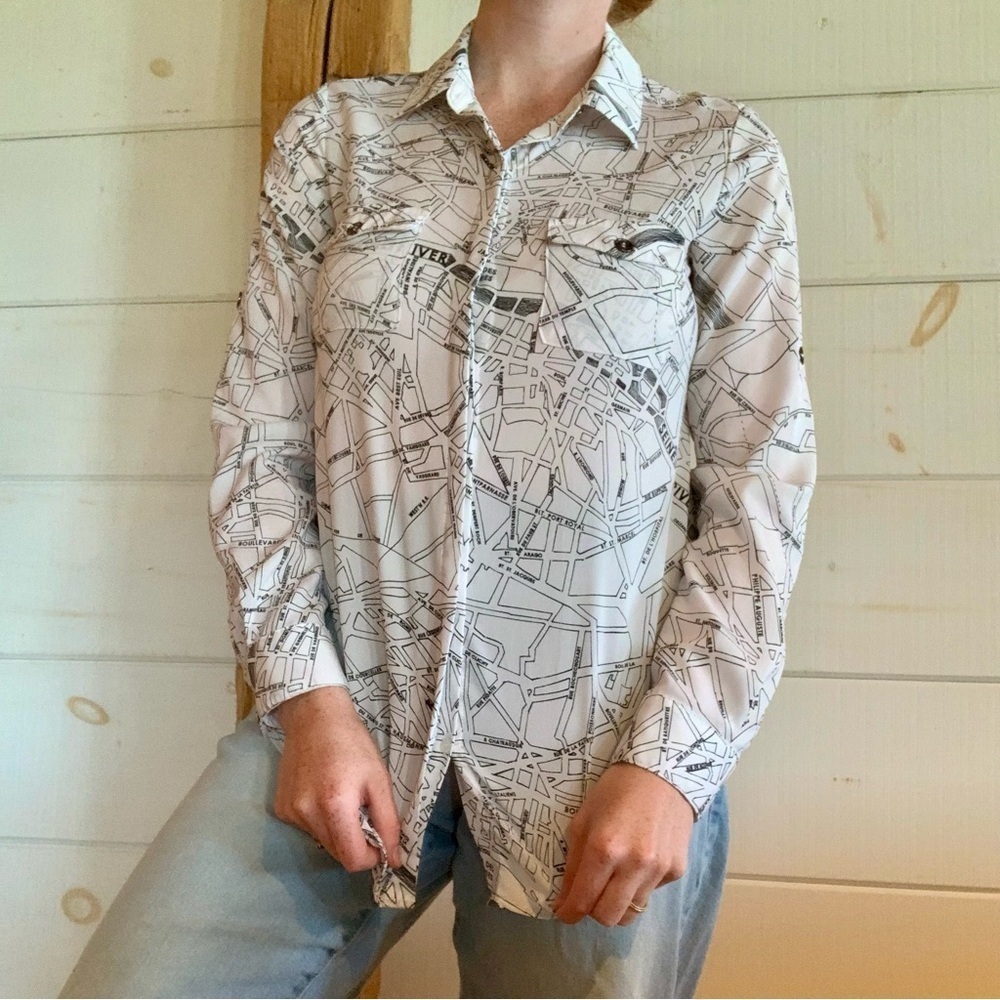 KARL LAGERFELD PARIS  STREET MAP BUTTON DOWN BLOUSE.